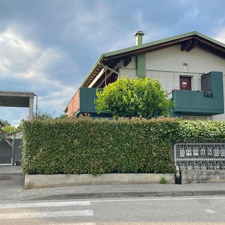 casa vacanze esmeralda Zanica Exterior foto